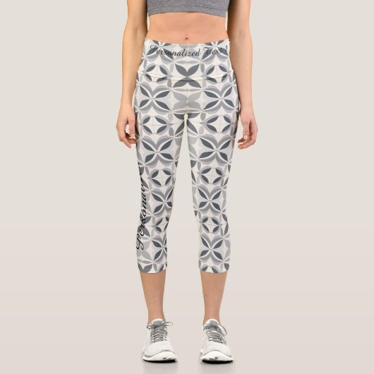 グレーエレガントと白のジオメトリカスタマイズ可能 カプリレギンス (正面)