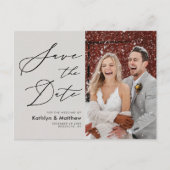 グレーエレガントスクリプト写真結婚式の日付を保存 案内ポストカード (正面)