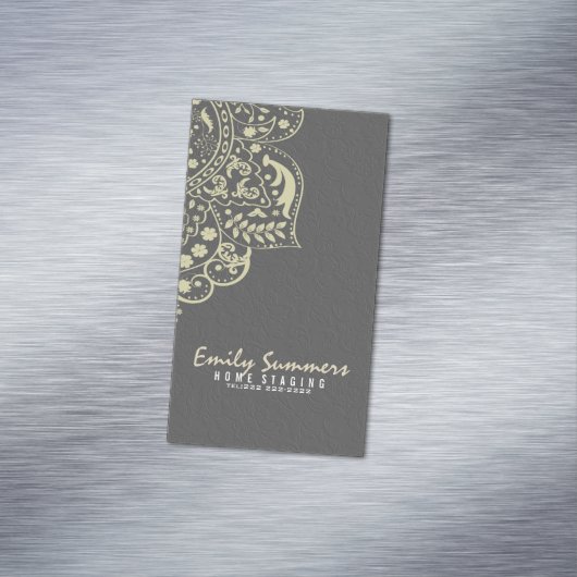 グレーエレガントダマスベージュヴィンテージレース マグネット名刺 (インサイチュ)