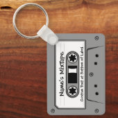 グレーオーディオカセットテープ キーホルダー (正面)