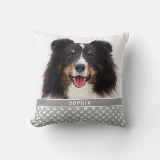 グレーカスタムと名前に白い手を付けたペットの写真 クッション (正面)