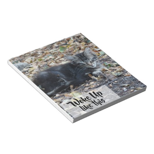 グレーキャットおもしろいカスタム文字 ノートパッド (アングル)