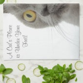 グレーキャットゴールデンアイクローズアップ キッチンタオル (折り畳み)