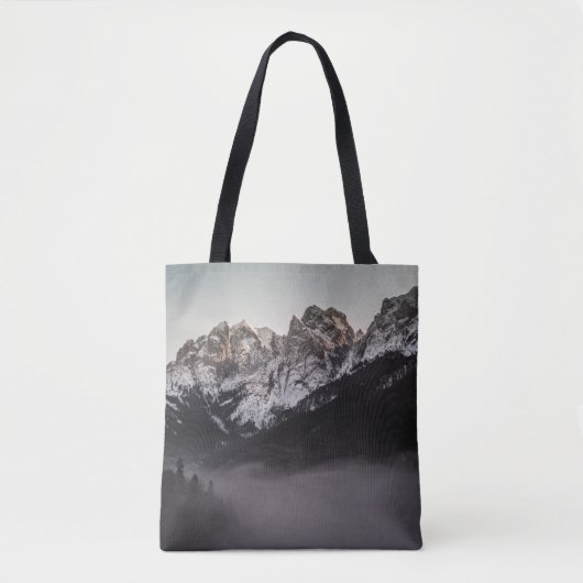 グレーキーの下の岩山 トートバッグ (正面)