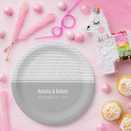 グレーギークシックバイナリコード紙プレート ペーパープレート (パーティー)