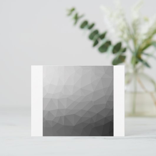 グレーグラディエントのジオメトリメッシュパターン ポストカード (スタンド正面)