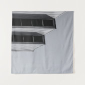 グレーコンクリート建物 タペストリー (正面(横))