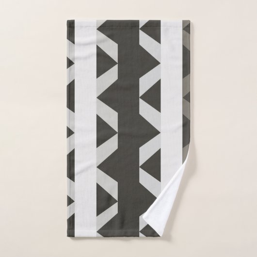グレーコンテンポラリーの白い三角形のストライプパターン バスタオルセット (ハンドタオル)