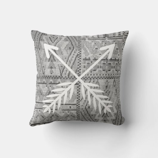 グレーサウスウェストトライバルパターン装飾用クッション クッション (裏面)