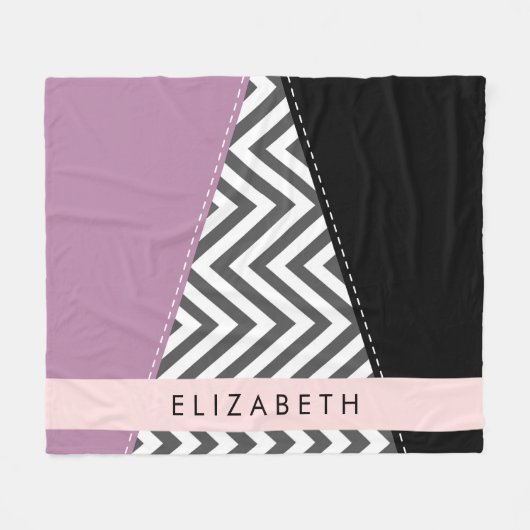 グレージグザグレイ、グレーシェブロン、紫、あなたの名前 フリースブランケット (正面(横))