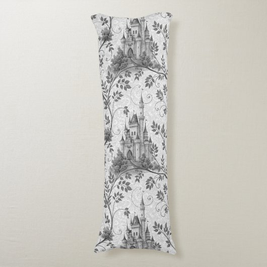 グレースケールフェアレ華美ー城とつる植物縁ど ボディピロー (正面縦)