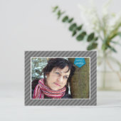 グレーストライプのバナーストライプのクリスマスカード写真 シーズンポストカード (スタンド正面)