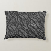 グレーストライプの迷彩柄 アクセントクッション (裏面)