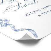 グレースビクトリアンダスティ華美ブルーラブは甘い ポスター (角)