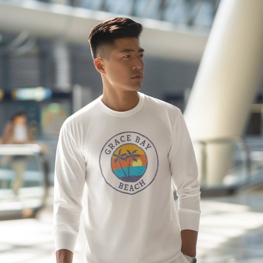 グレースベイビーチ、タークスアンドカイコス色あせたクラシック Tシャツ