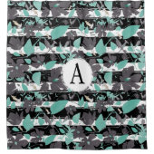 グレーティール(緑がかった色)フローラストライプモノグラムパターン シャワーカーテン (正面)