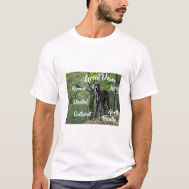 グレートデーンの特徴Tシャツ Tシャツ
