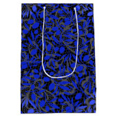 グレーネット上の青いフルーツの枝。2tonesx4 Black BG ミディアムペーパーバッグ (裏面)