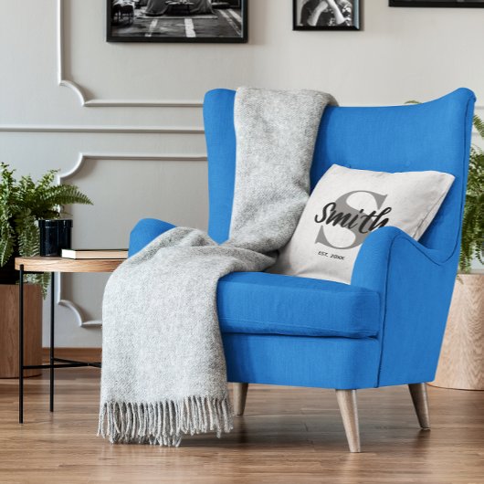 グレーパーソナライズされたとブラックファミリーモノグラム クッション