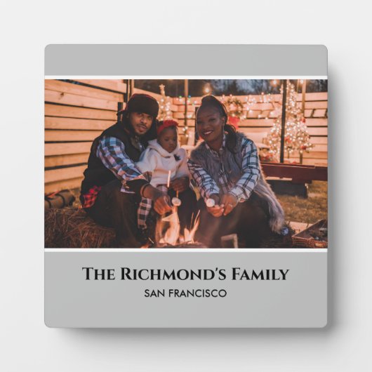 グレーパーソナライズされたフレームの写真(文字付き) フォトプラーク (正面)