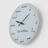 グレーパーソナライズされたミュージックノート24時間表示 ラージ壁時計 (傾斜)