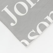 グレーパーソナライズされたライト繰り返しファミリ名 フリースブランケット (角)