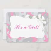 グレーピンク迷彩柄ベビーシャワー招待状招待状 招待状 (正面)