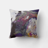 グレープグロー、紫、メイブ、黄、白 クッション (裏面)