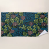 グレープフィン（William Morris著） ビーチタオル (正面)