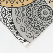 グレーベージュパターンアラビアマンダラオリエンタルスタイル フリースブランケット (角)