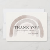 グレーベージュレインボーベビーシャワーサンキューカード 招待状 (正面)