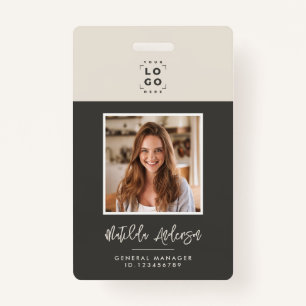 グレーベージュQRコードモダン写真ミニマル抽象芸術 バッジ