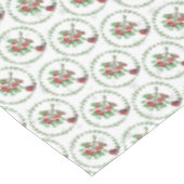 グレーホワイトスターレッドロビンリースクリスマス テーブルクロス (アングル)