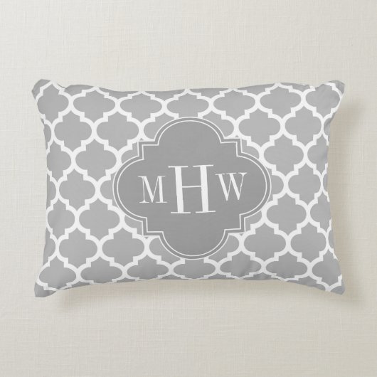 グレーホワイトモロッコ#5 Dkグレー3イニシャルモノグラム アクセントクッション (正面)