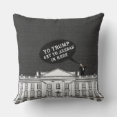 グレーホワイトヨートランプバ来ンドザホワイトハウス クッション (裏面)