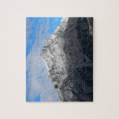 グレーマウンテンピーク、曇り青空 ジグソーパズル (縦)