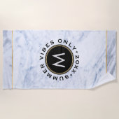 グレーマーブルプリントサマービーブスオンリー文字 ビーチタオル (正面)