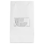 グレーモダンのイニシャルと名前のロゴ スモールペーパーバッグ (正面)