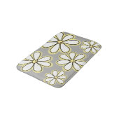 グレーモダンの白と黄色のチョークデイジー バスマット (アングル)