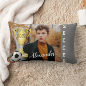 グレーモダンサッカースポーツ写真と彼の名前 ランバークッション (ブランケット)