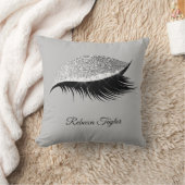 グレーモダンシルバーまつげスクリプト クッション (ブランケット)