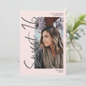 グレーモダンスクリプト4枚の写真ピンク甘い16 招待状 (スタンド正面)