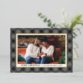 グレーモダンブラックバッファロープレイドクリスマスフォト 箔シーズンカード (立ち正面)