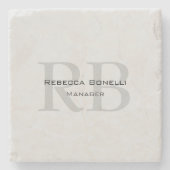 グレーモダンモノグラムマネージャ名の追加イニシャル ストーンコースター (正面)