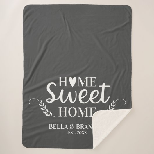 グレーモダンモノグラム名毛布 シェルパブランケット (正面)