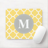 グレーモノグラムイエロークローバーパターン マウスパッド (マウス)