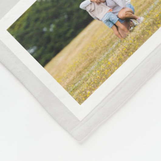 グレーモモダンノクロファミリーフォトコラージュ フリースブランケット (角)