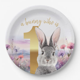 グレーラビットファースト誕生日とワイルドフラワー ペーパープレート