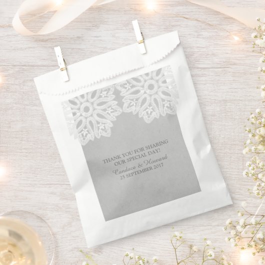 グレーレースフエレガントィーヴバッグ フェイバーバッグ (クリップ留めされた状態)