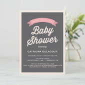 グレーヴィンテージタイポグラフィベビーシャワー 招待状 (スタンド正面)